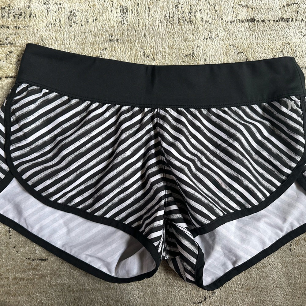 Hurley white and black striped shorts size medium
